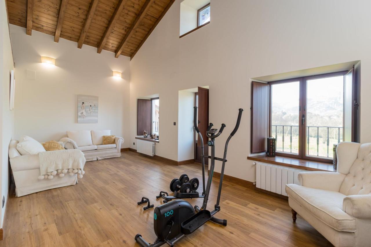 Impresionante Villa Entre Mar Y Montana La Cavada エクステリア 写真